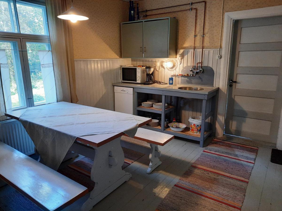Portaan Nahkurinverstas Porras エクステリア 写真